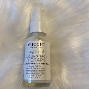 Cuccio Somatology Yogahhh Cooling Spot Therapy 1.35 oz